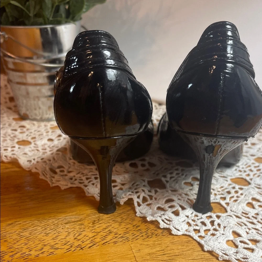 Stuart Weitzman Black Patent Leather Heels - Picture 5 of 8